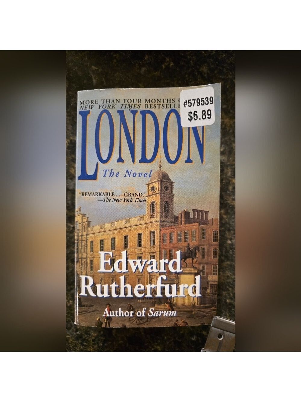 💥4 for $25💥 London, The Novel By Edward Rutherford